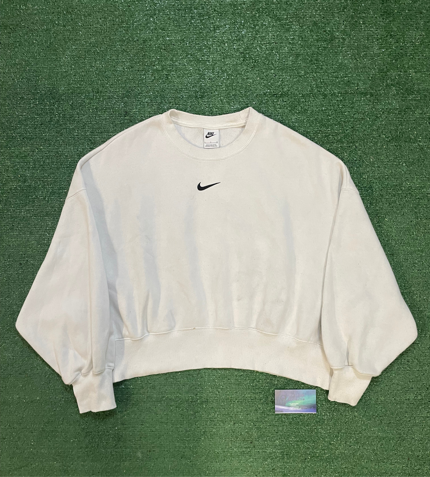 Nike center swoosh white white crewneck