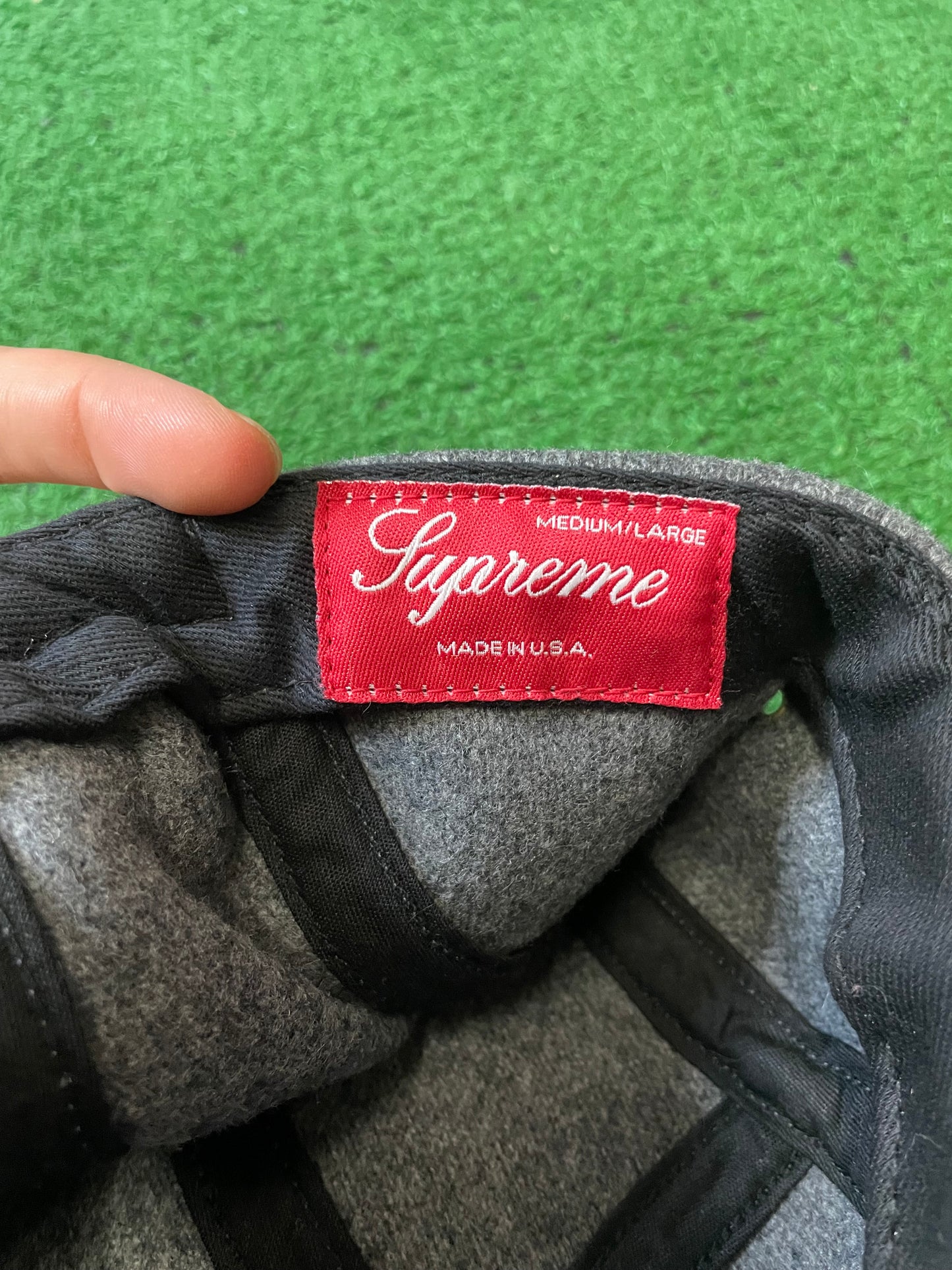 Supreme grey box logo hat