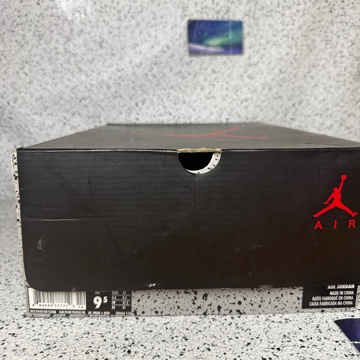 Jordan 6 Alternate Hare 9.5 Men “Preowned”