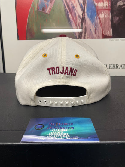 Vintage 1990s USC Trojans white and red hat