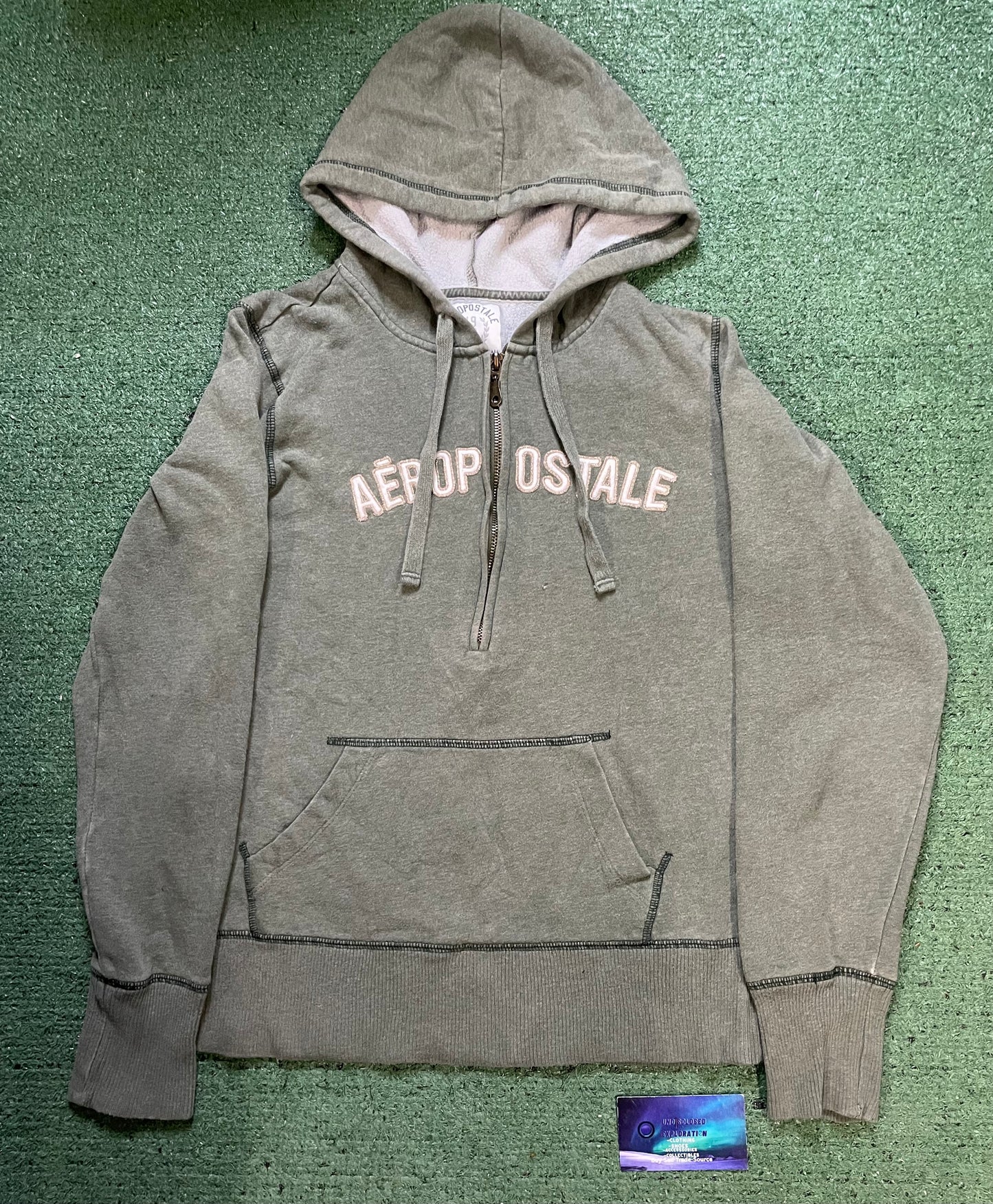 Aeropostale 2000s green half zip hoodie