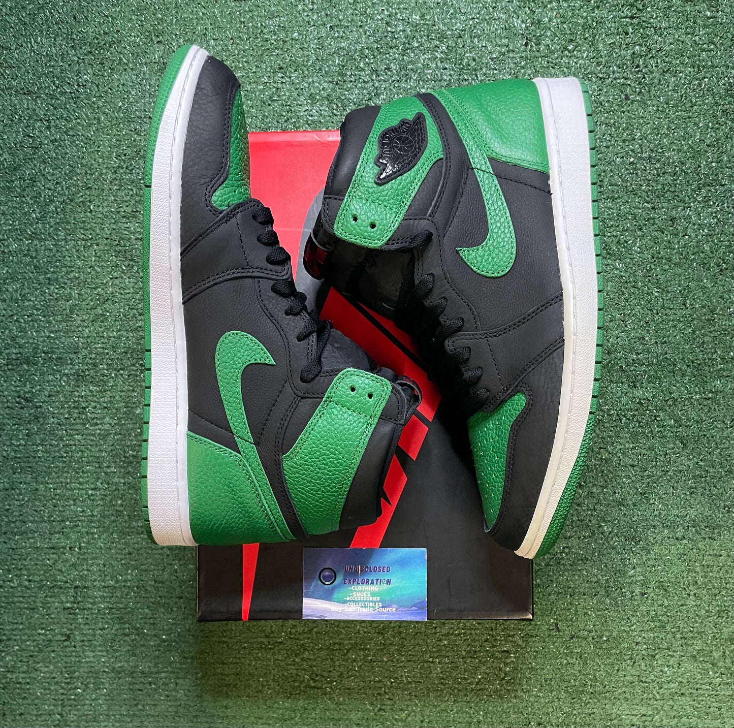 Air Jordan 1 high pine green 2.0 size 11men/12.5women
