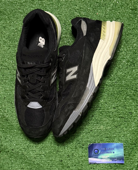 New Balance 992 Black 10 Men/11.5 Women “Preowned”