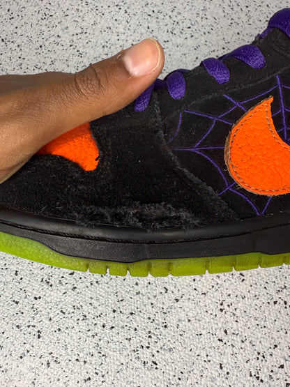 Nike Dunk SB Night of Mischief Halloween 10 Men/11.5 Women “Preowned”