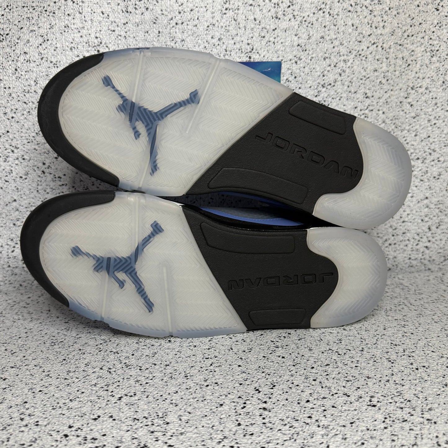 Jordan 5 UNC