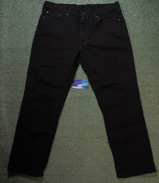 Levi’s 541 black jeans