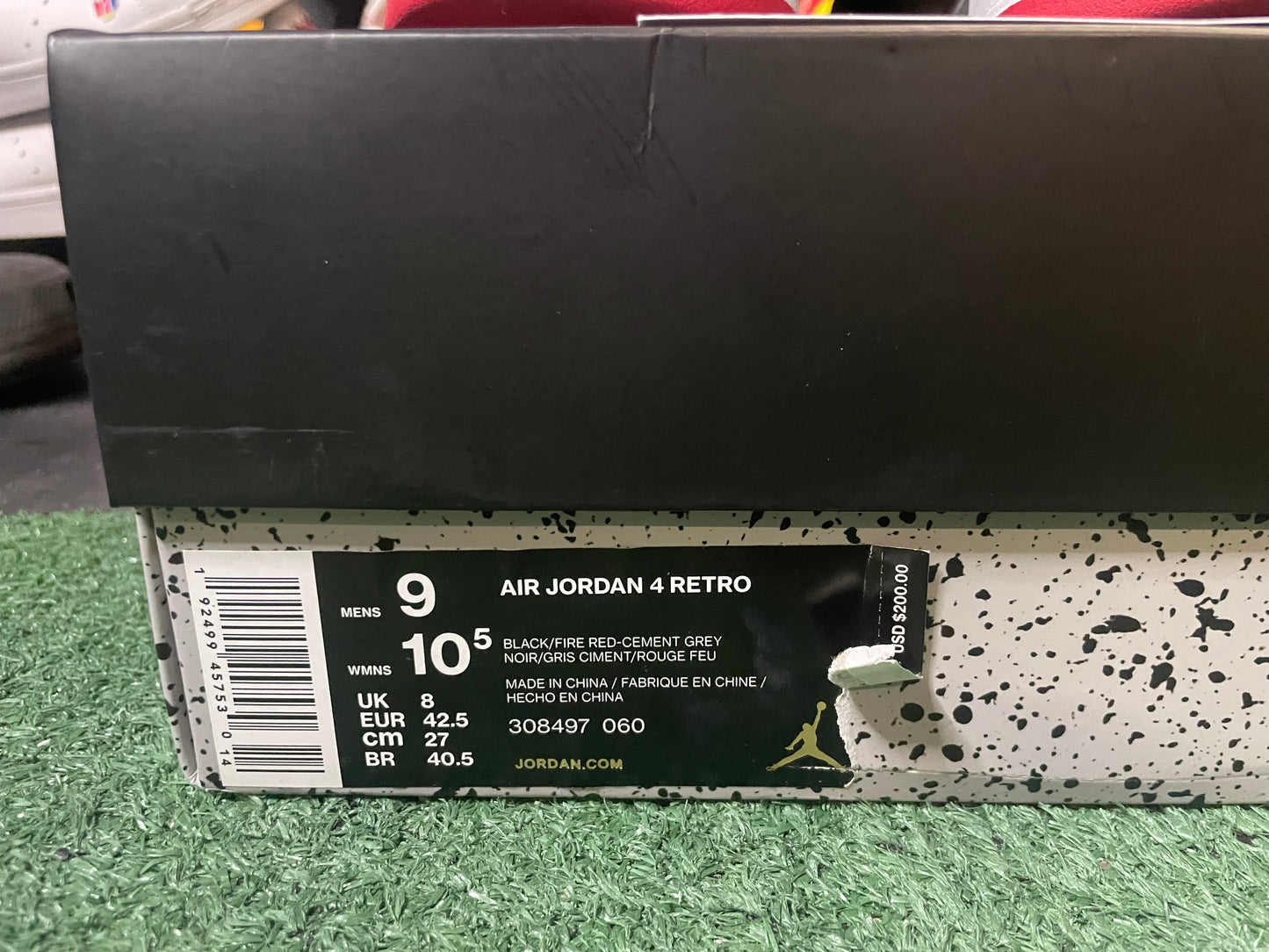 Air Jordan 4 bred 2019 size 9men/10.5women