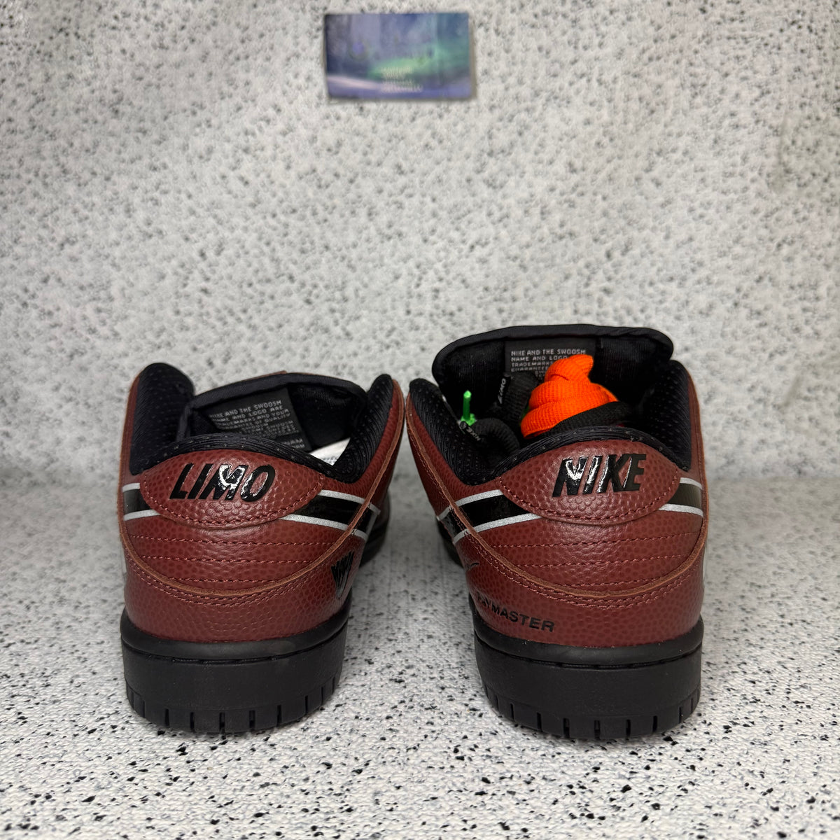 Nike Dunk SB Low Limousine Football