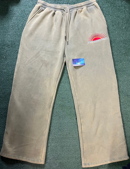 Gv Gallery raspberry hills casamigo green sweatpants