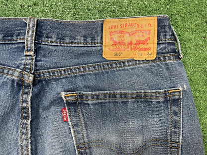 Levi 505 light wash jeans