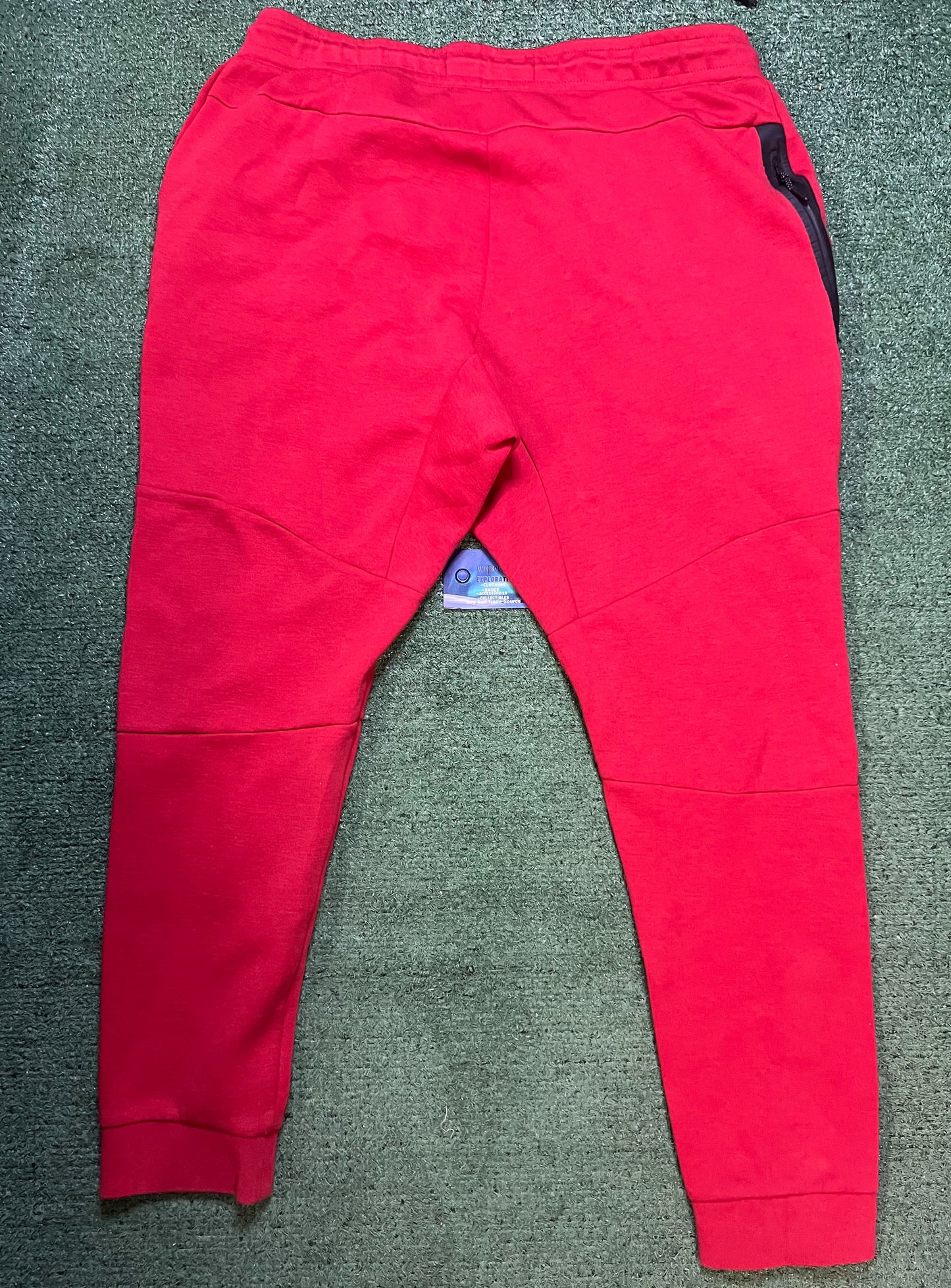 Nike tech fleece red sweatpants