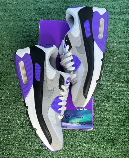 Nike Air max 90 Hyper Grape Size 8.5mens/10womens