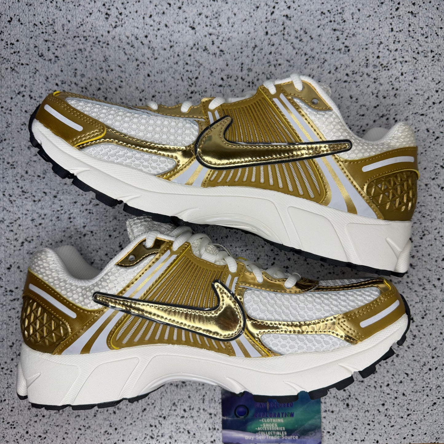 Nike Air Zoom Vomero 5 Metallic Gold