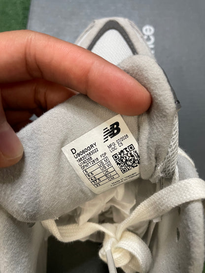 New Balance 9060 rain cloud