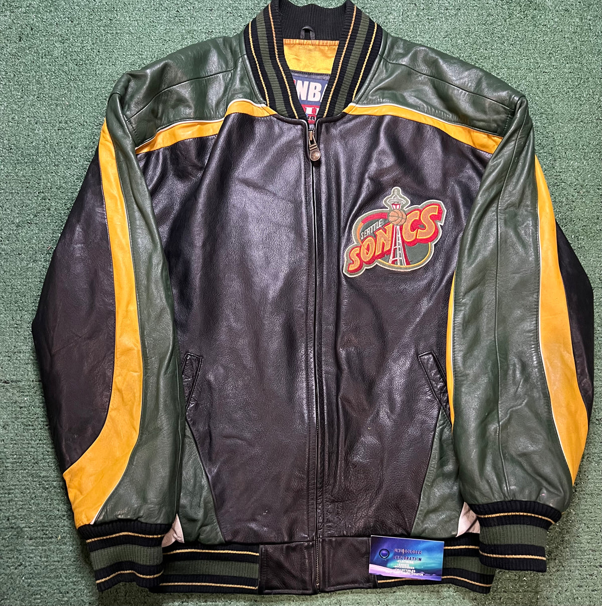 Vintage 1990s Seattle Sonics Wilson leather jacket