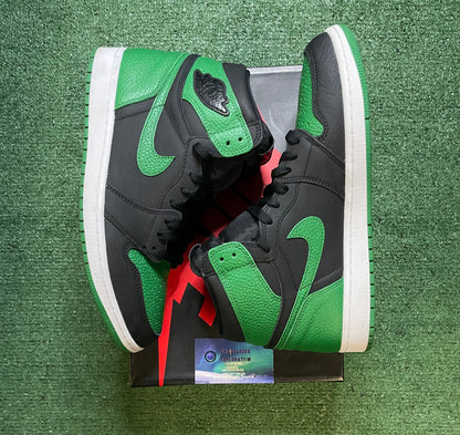 Air Jordan 1 high pine green 2.0 size 11men/12.5women