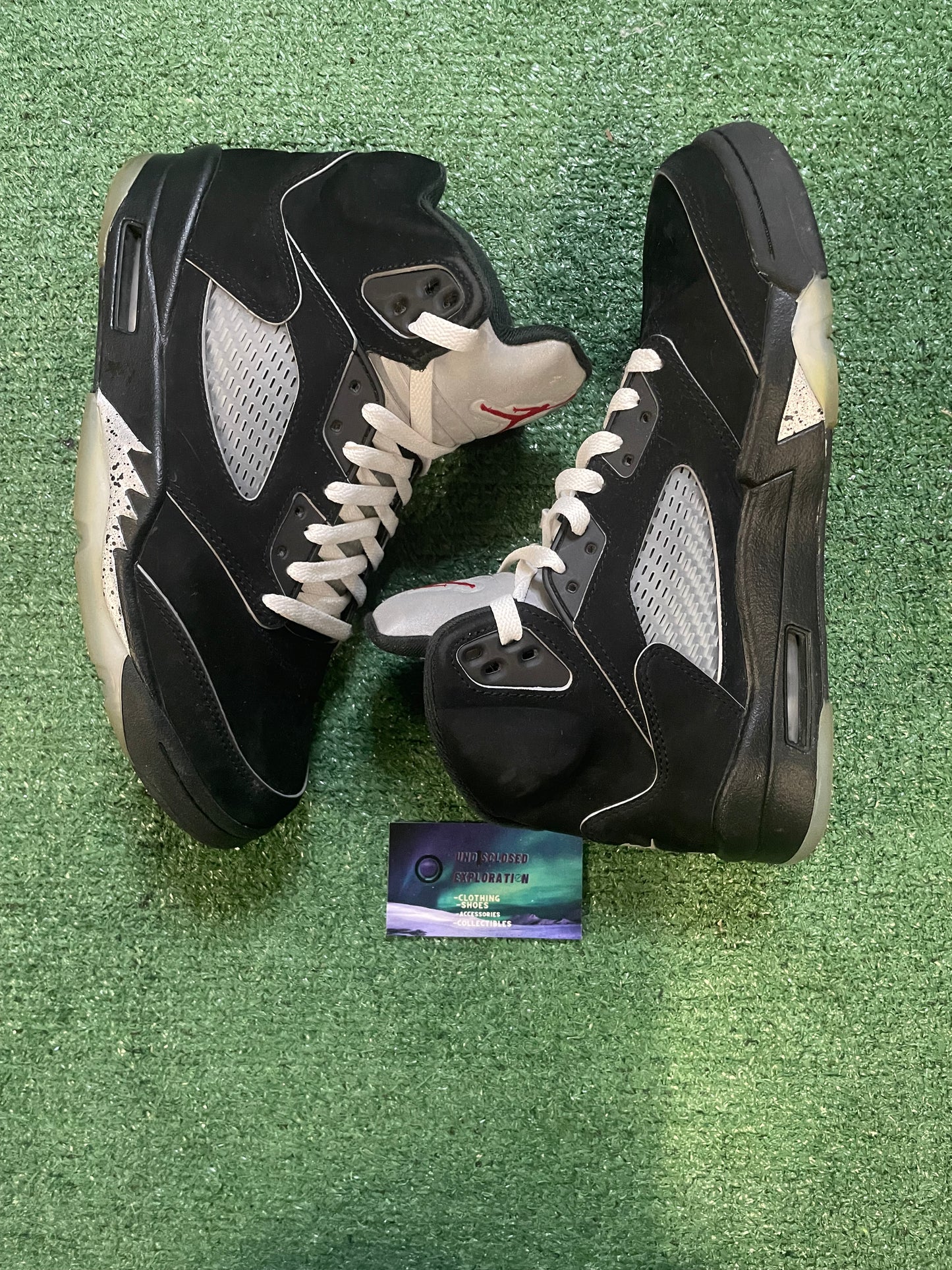 Air Jordan 5 black metallic reimagined size 8.5men/10women