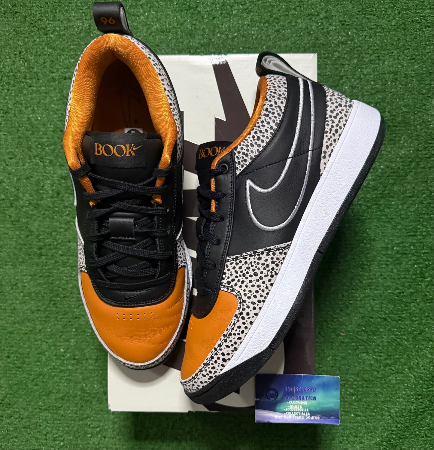 Nike Book 1 Safari 12 Men/13 Women “Preowned”