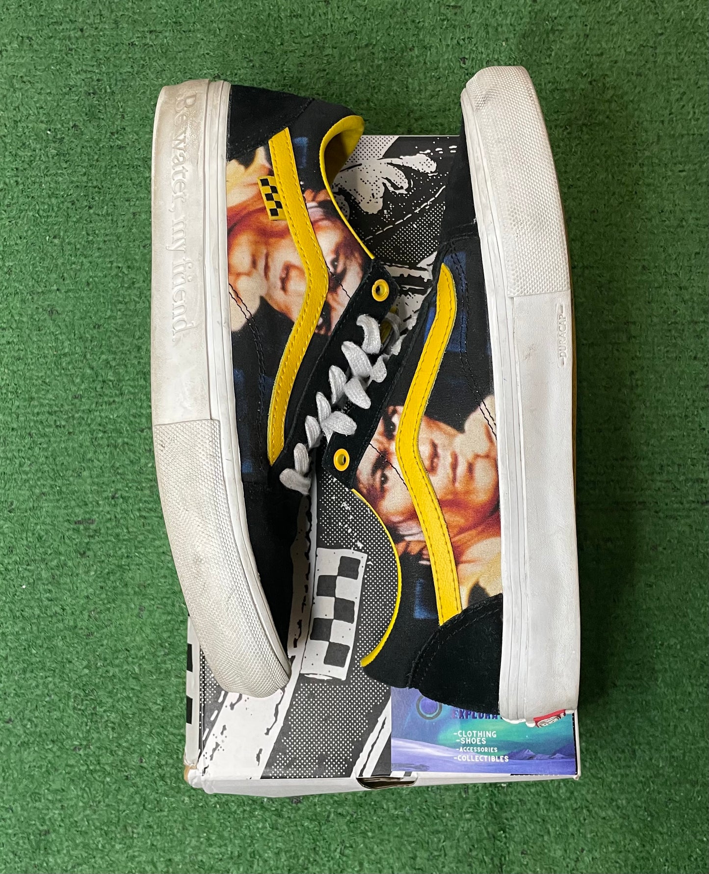 Vans x Bruce Lee old skool size 10.5men/12women