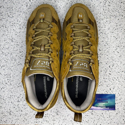 New Balance 827 Thisisneverthat 11 Men “Preowned”