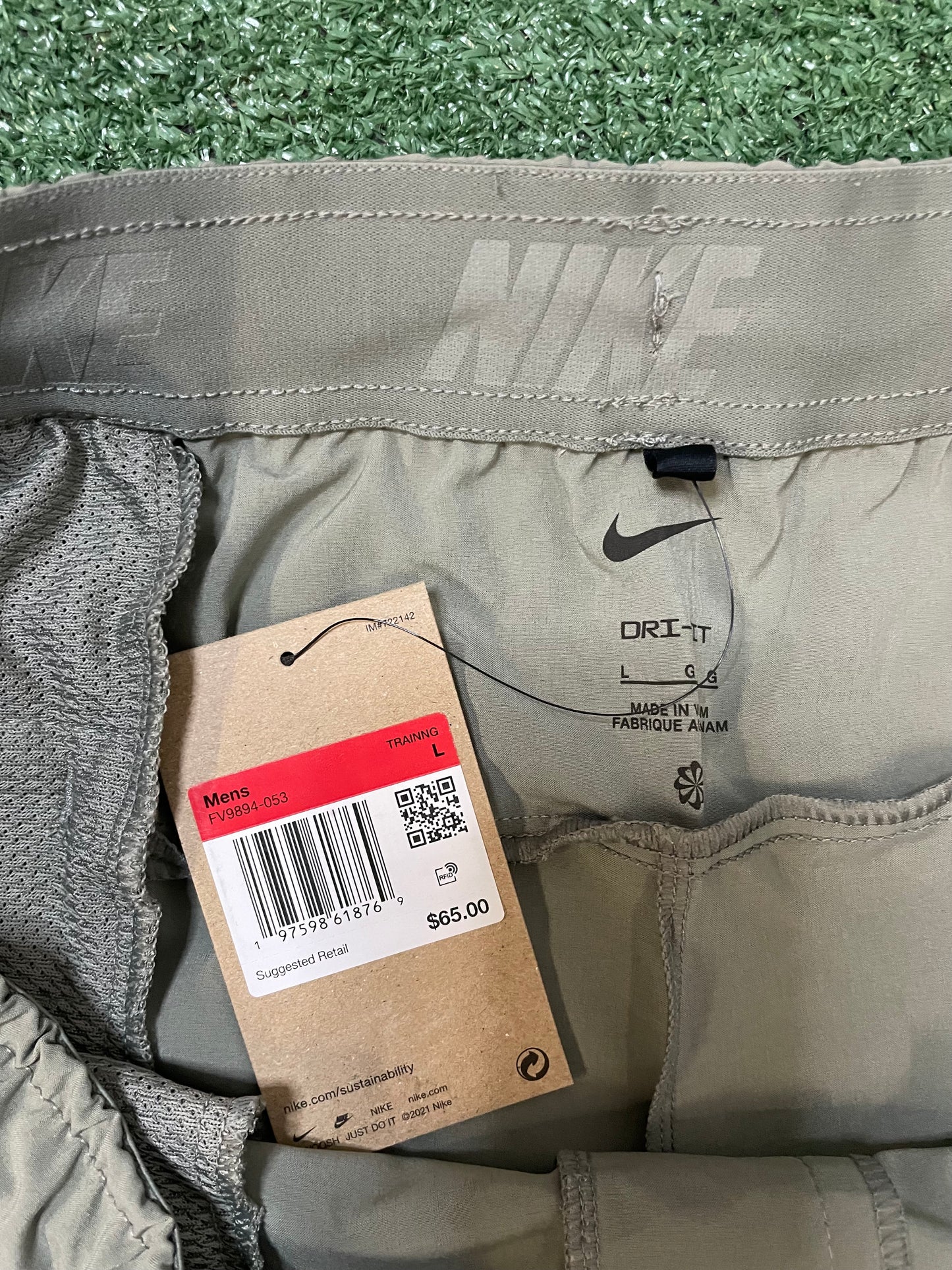 Nike unlimited swoosh shorts