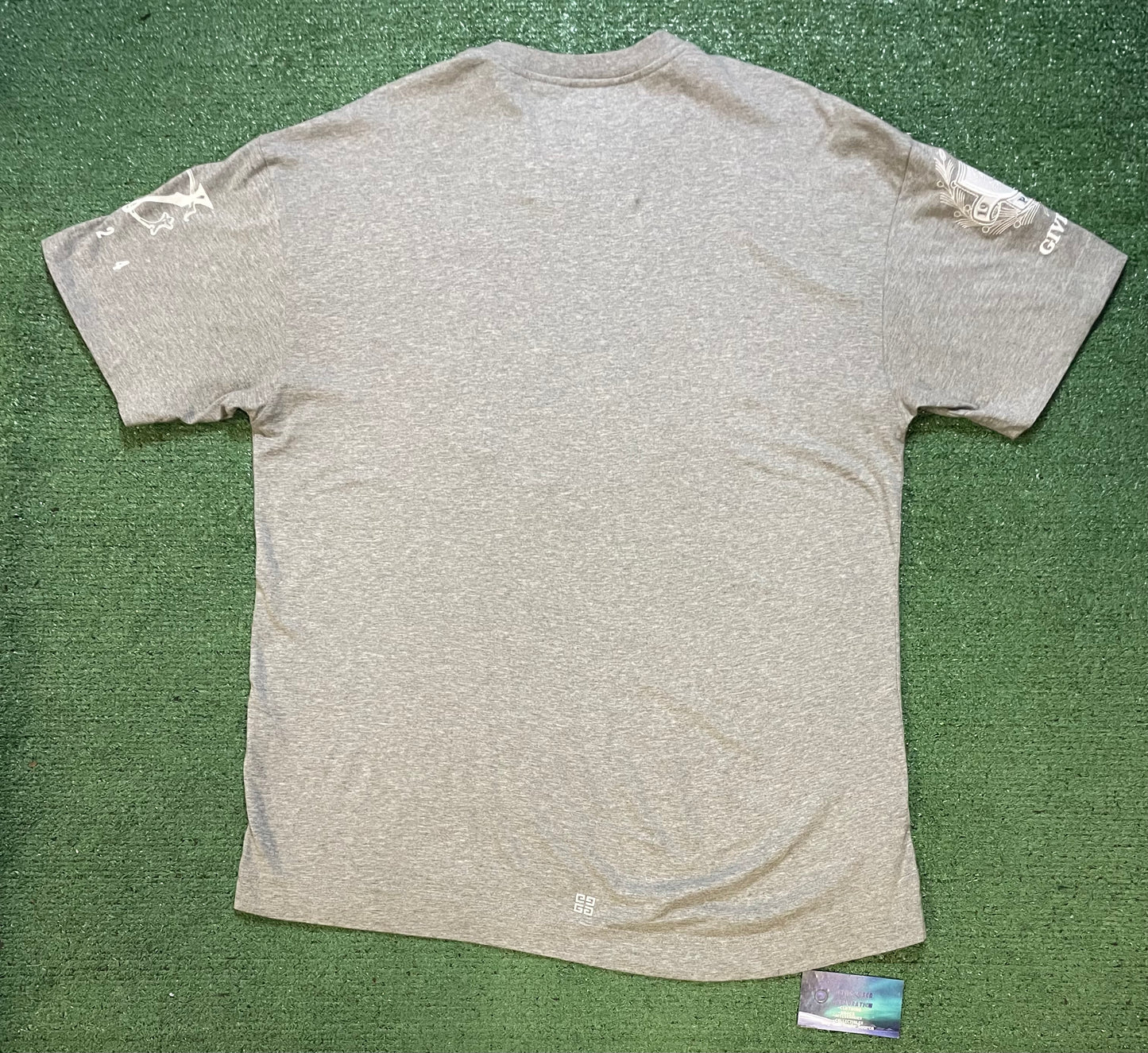 Givenchy crest tee