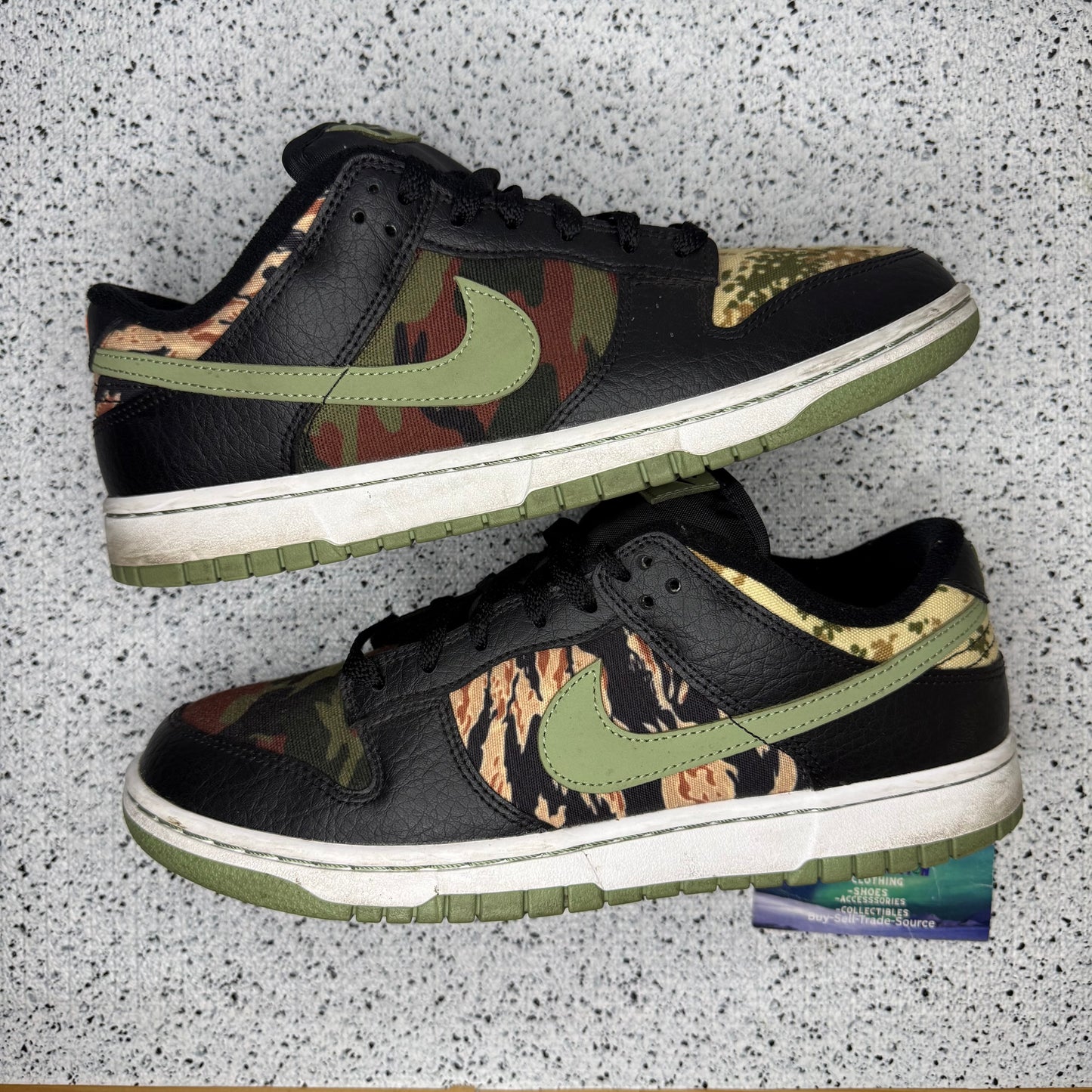 Nike Dunk Low Crazy Camo 9.5 Men “Preowned”