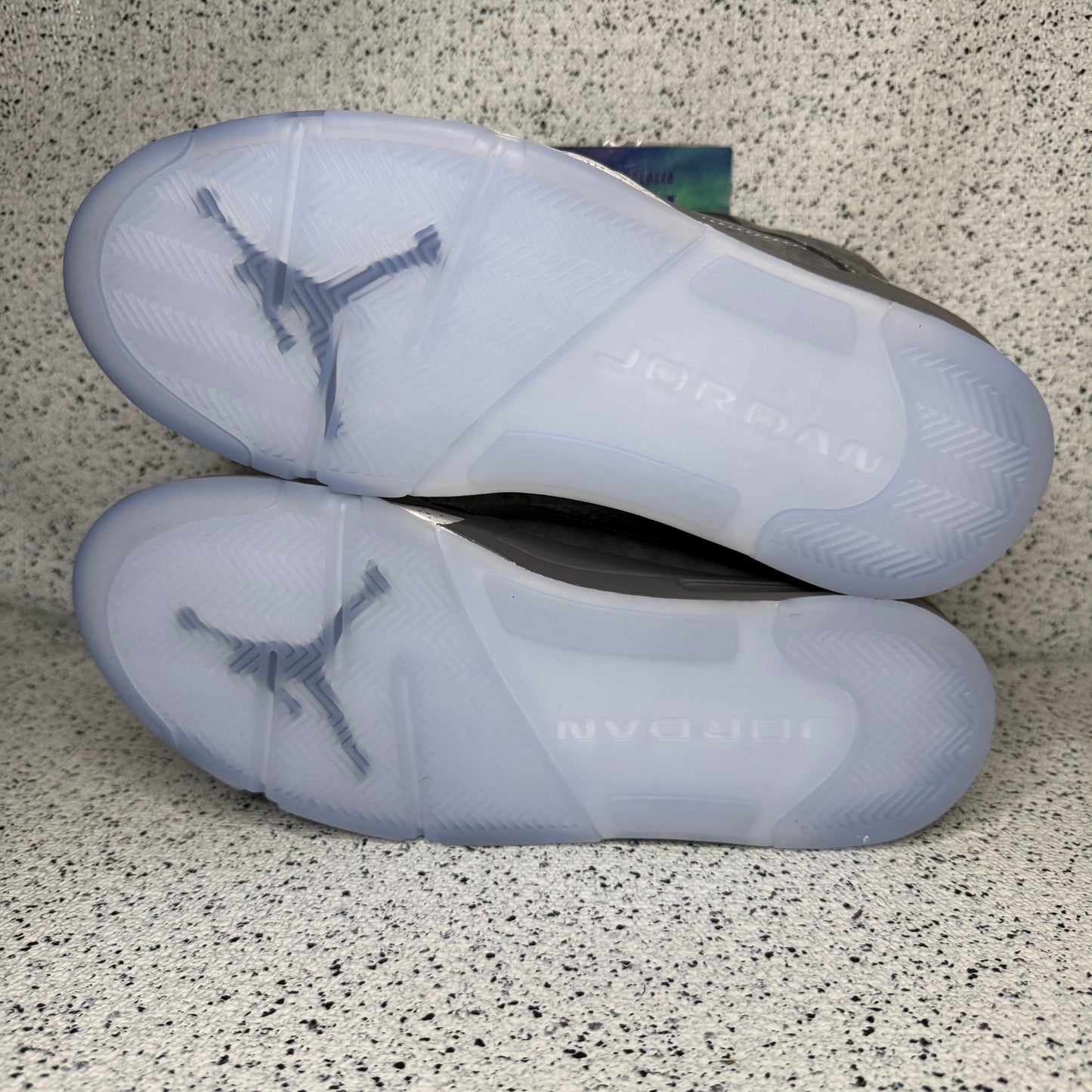 Jordan 5 Wolf Grey 10 Men/11.5 Women “Preowned”