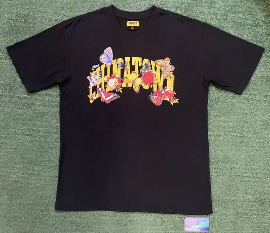 Chinatown market pollinator arch tee