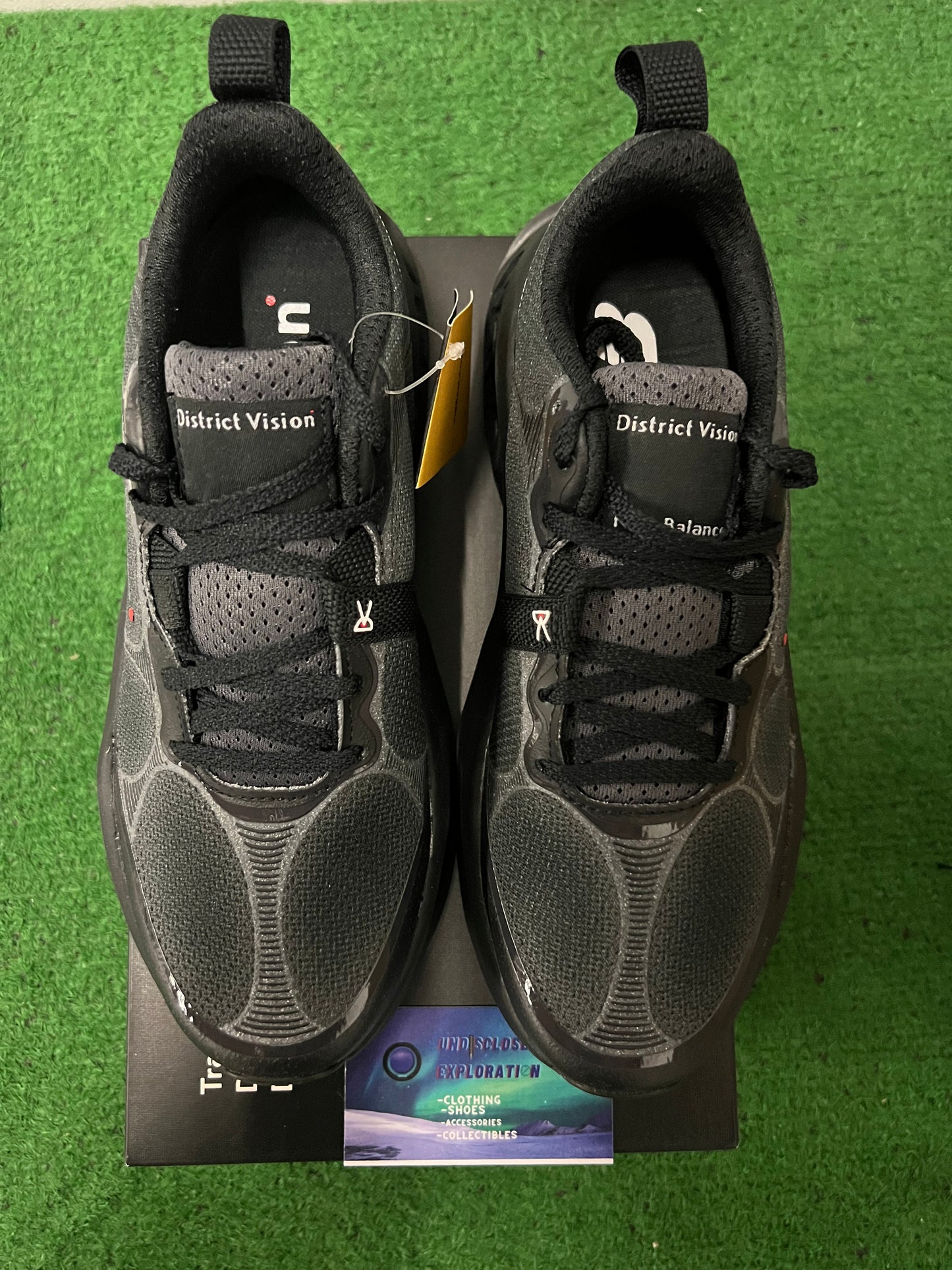 District vision X New Balance fresh foam hiero v8 trail