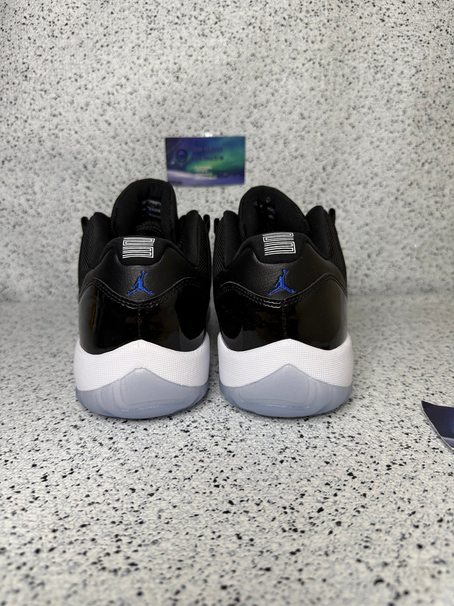 Jordan 11 Low Space Jam