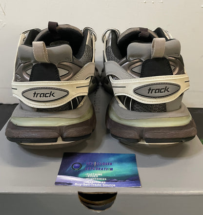 Balenciaga track sneaker grey and white size 11men/12.5women(EU 44)