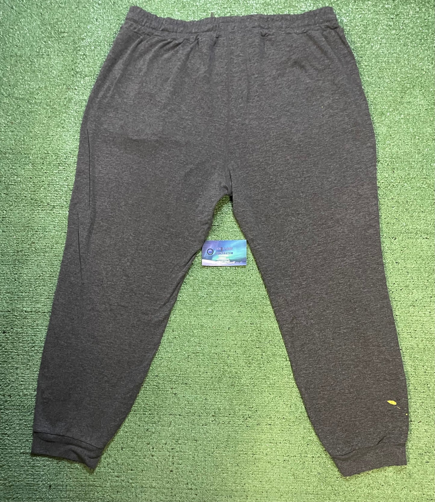 Vuori performance joggers