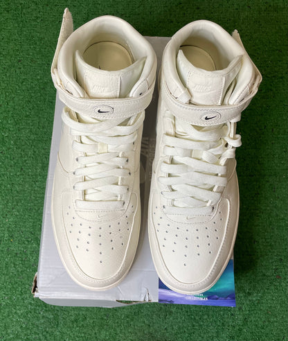 Air Force 1 mid premium Jewel size 10.5men/12women