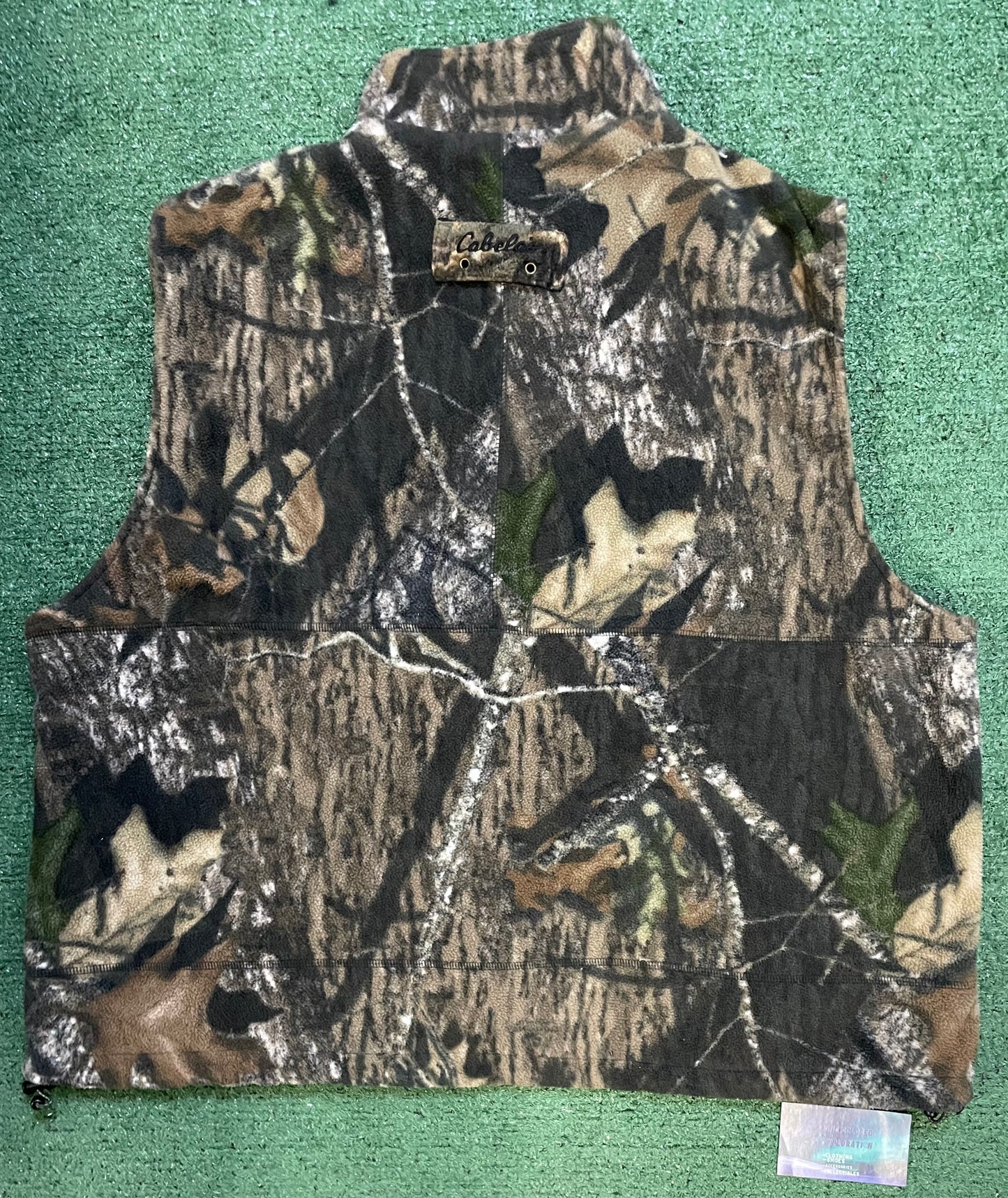 Vintage Cabela’s zipup camo vest