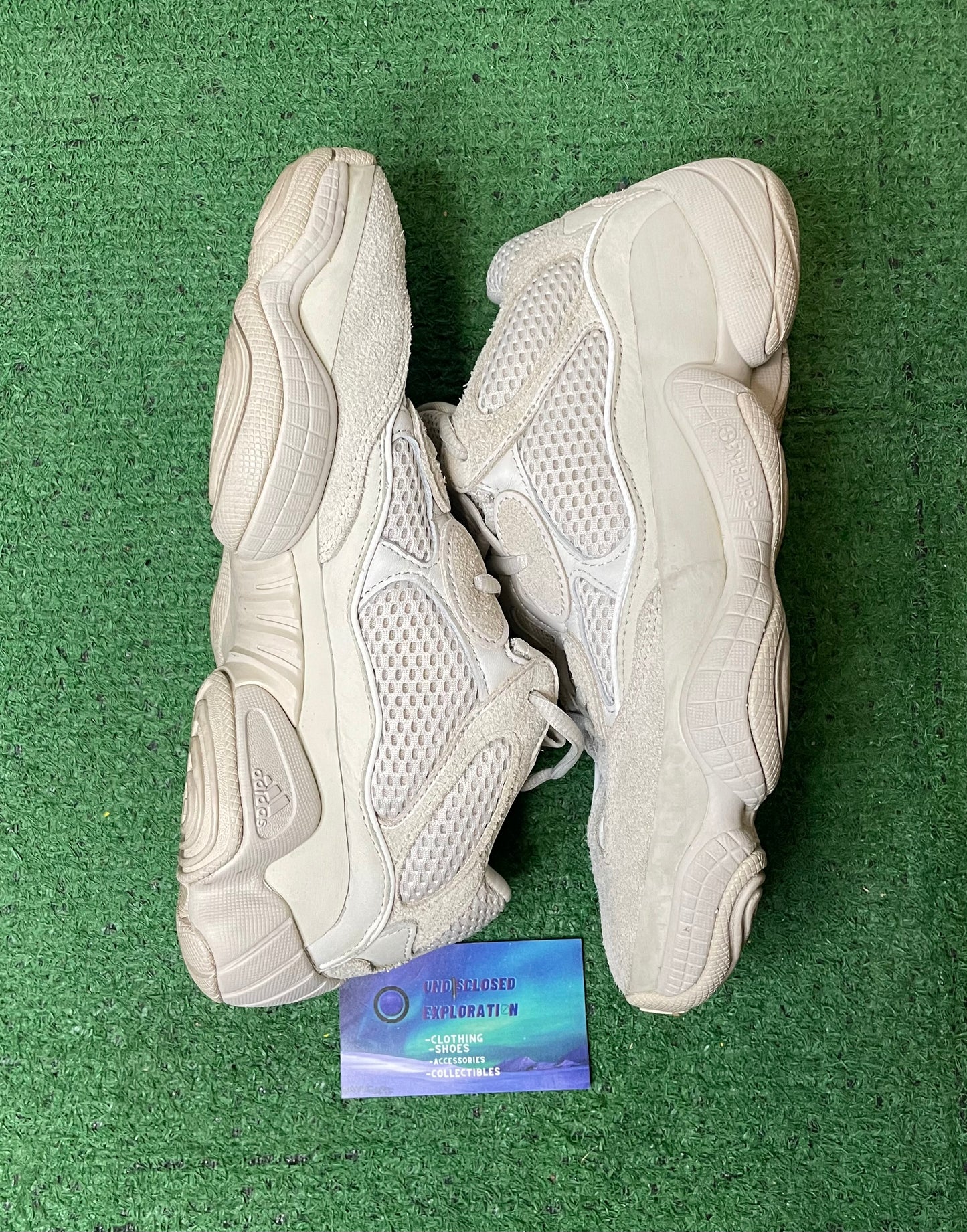 Yeezy 500 Blush size 7.5men/9women