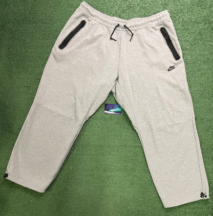 Nike tech fleece grey straight leg pants