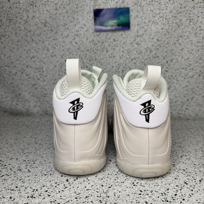 Nike Foamposite Triple White