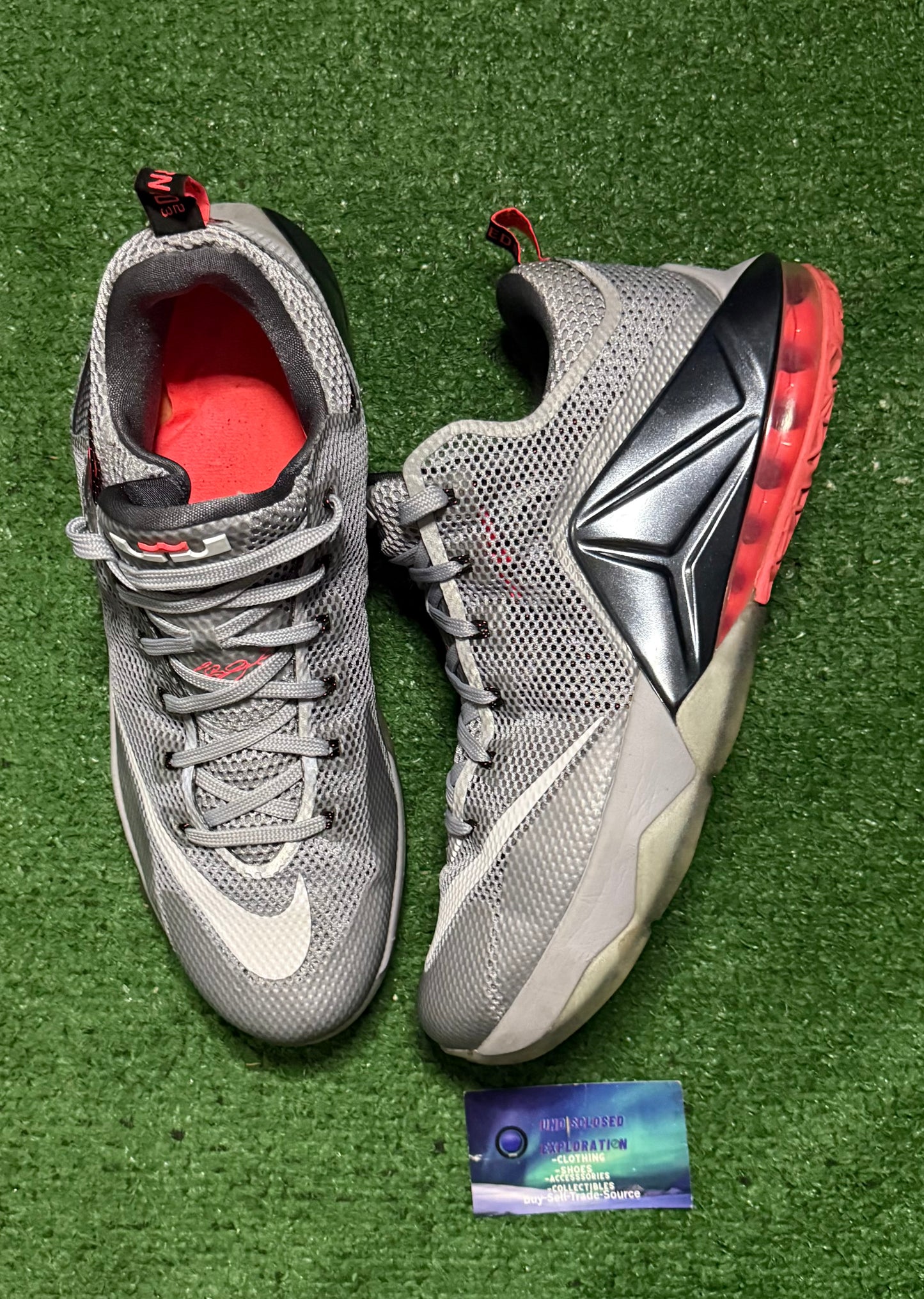 LeBron 12 Low Wolf Grey 12 Men/13.5 Women “Preowned”