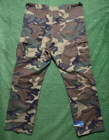 GV Gallery Raspberry Hills Camo Cargo Pants