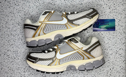 Nike Vomero 5 Platinum Tint