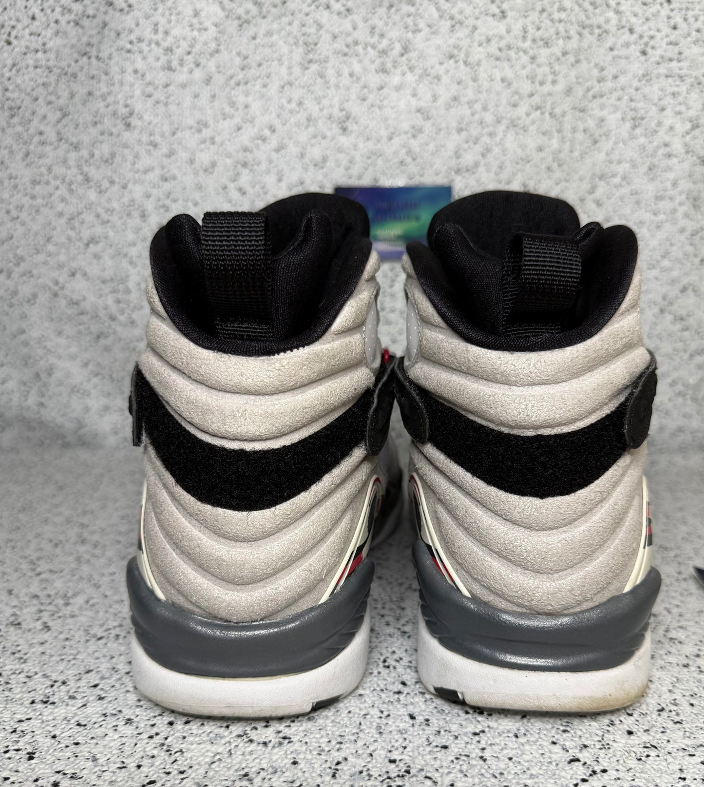 Jordan 8 Bugs Bunny 2013 9.5 Men/11 Women “Preowned”