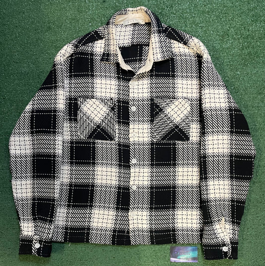 MNML plaid black and white flannel