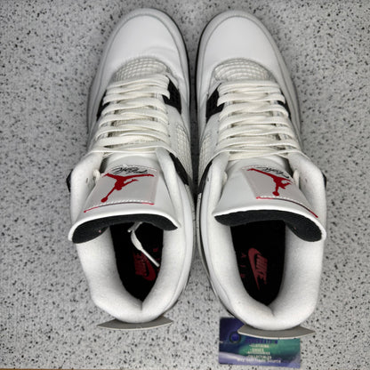 Jordan 4 White Cement 13 Men “Preowned”