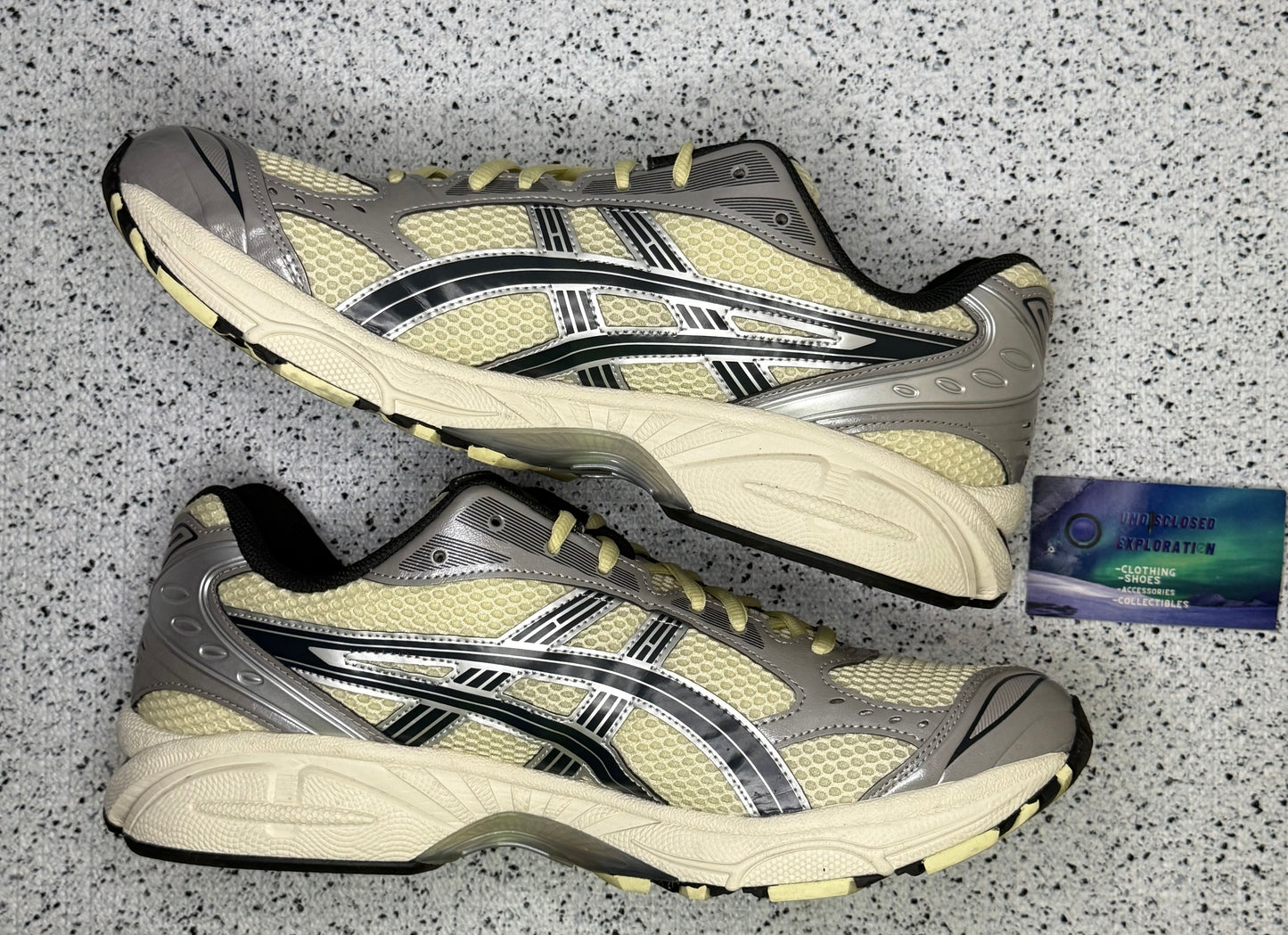 Asics Gel Kayano 14 Oyster White 12 Men/13.5 Women “Preowned”