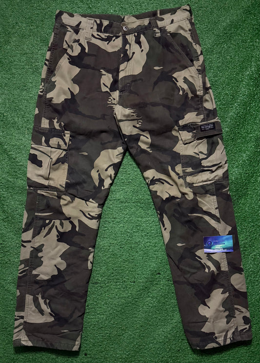 Wrangler Camo Pants