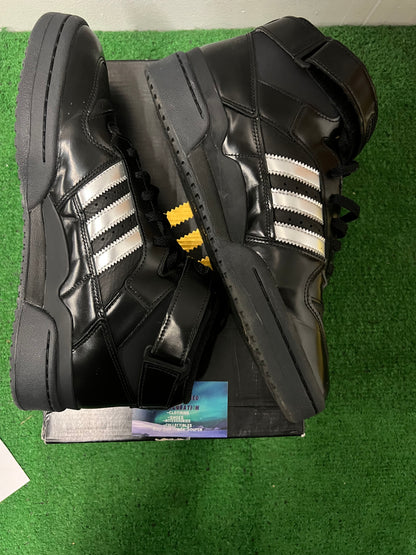 Adidas forum 84 mid Heitor Da Silva size 11men/12.5women