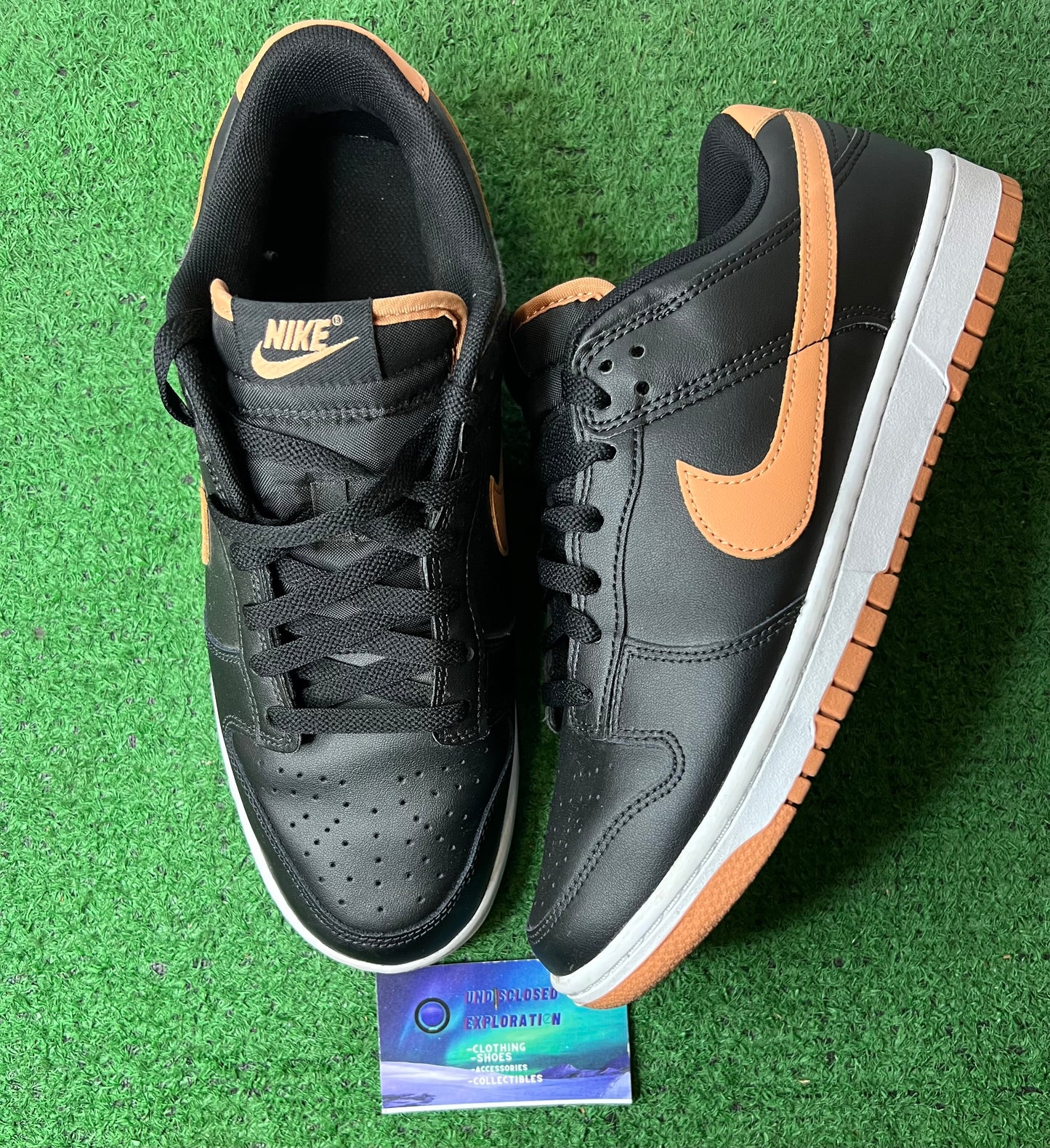Nike Dunk low black amber brown size 9men/10.5women