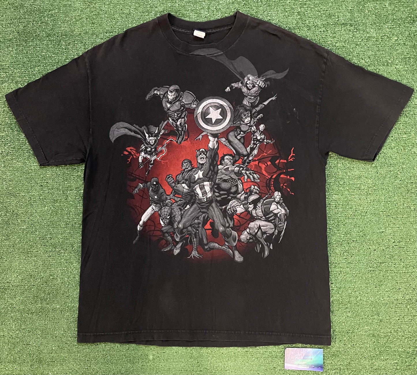 Vintage Marvel the avengers assemble tee