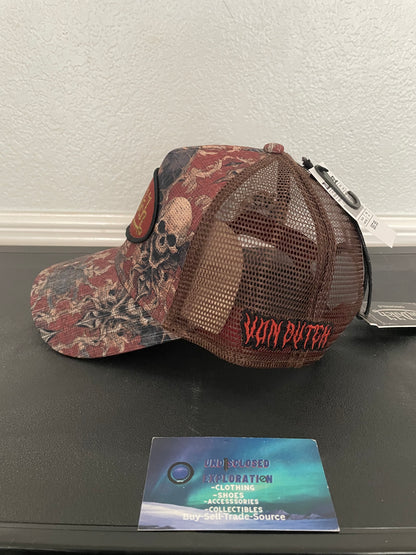 Von Dutch tapestry burgundy hat